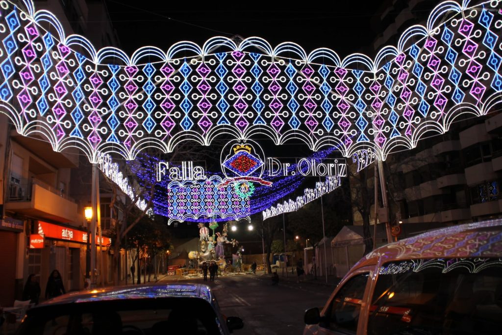 Iluminación de falla en Valencia por Iluminaciones Ilproal