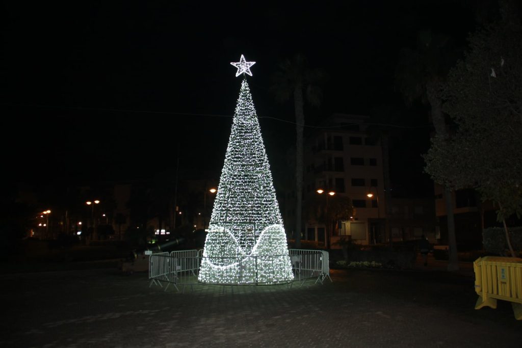 Árbol de Navidad luminoso de Ilproal Almería